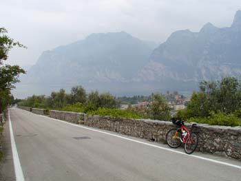 Langer Anstieg in Torbole
